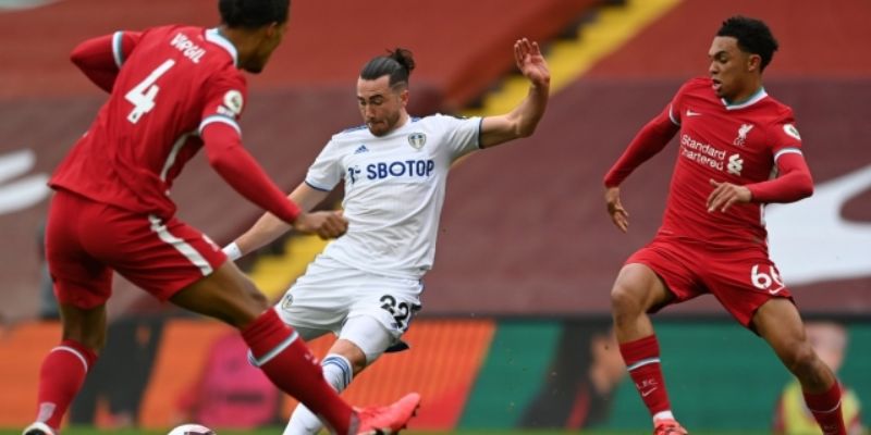 Soi Kèo Leeds United Vs Liverpool 0h30 07/12 - Ngoại Hạng Anh 2 Đánh giá phong độ gần đây của Leeds United vs Liverpool